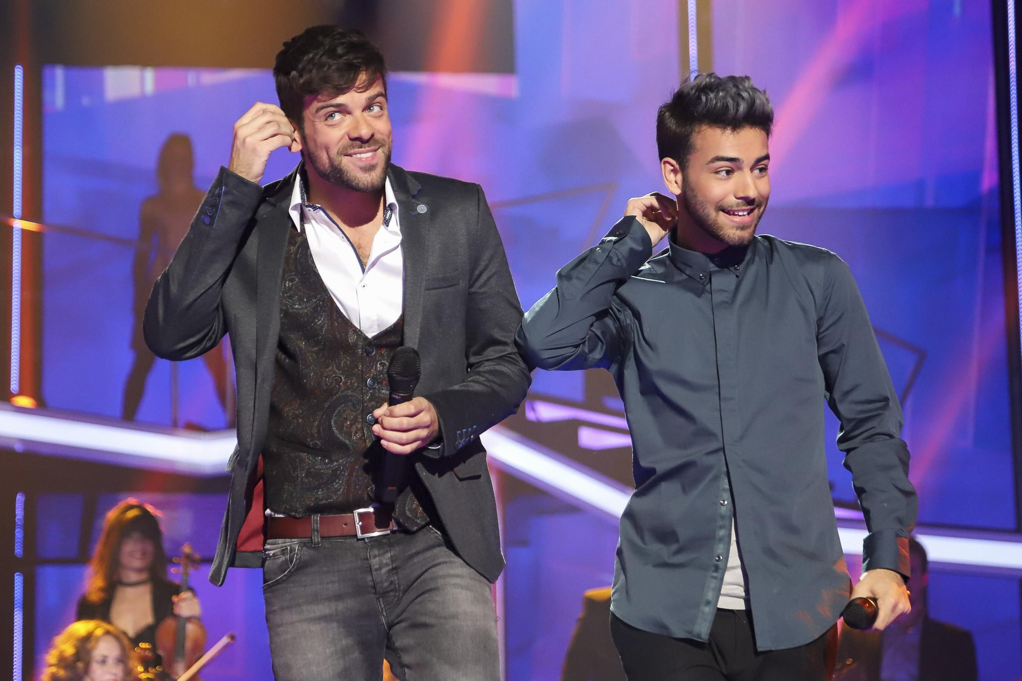 Ricky y Agoney en la Gala 3 de OT 2017