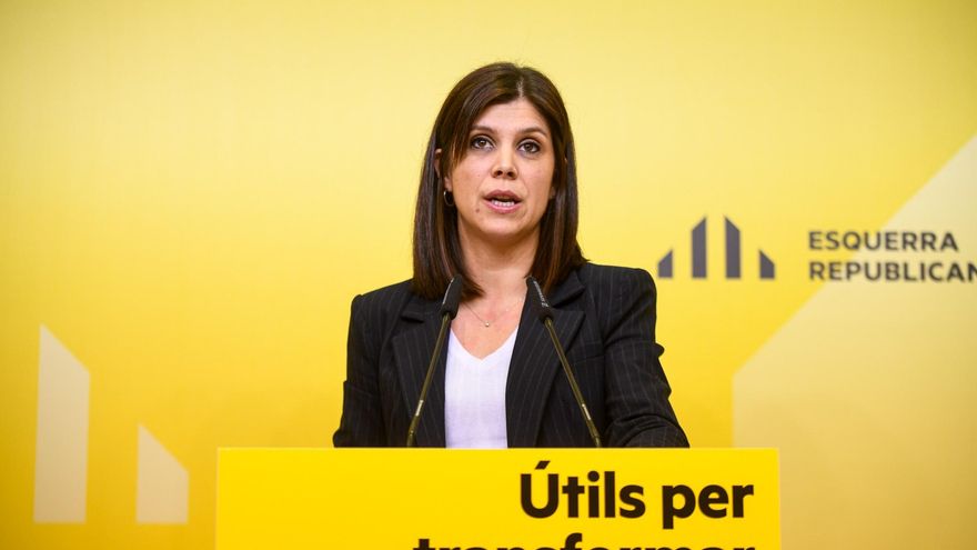 La portavoz y secretaria general adjunta de ERC, Marta Vilalta, en rueda de prensa.