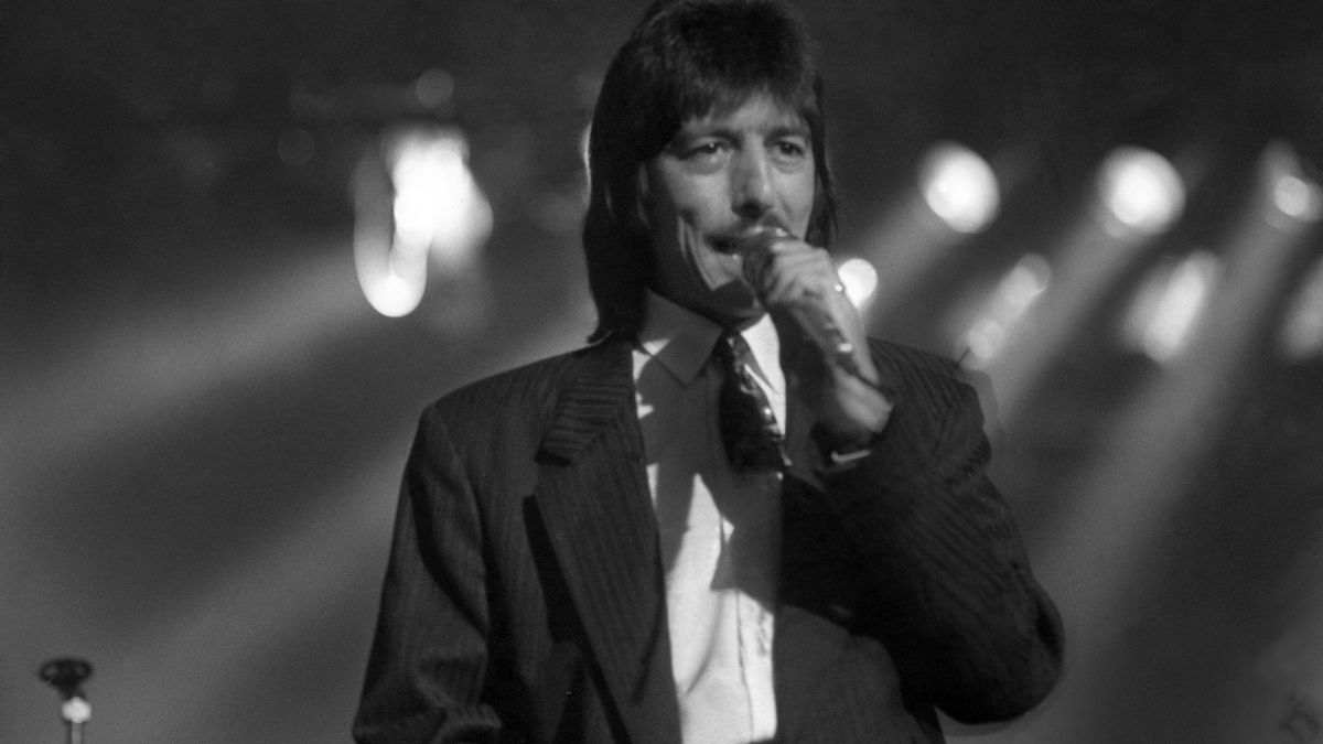 Valladolid anuncia su calle dedicada a 'Jeros', el del medio de Los Chichos