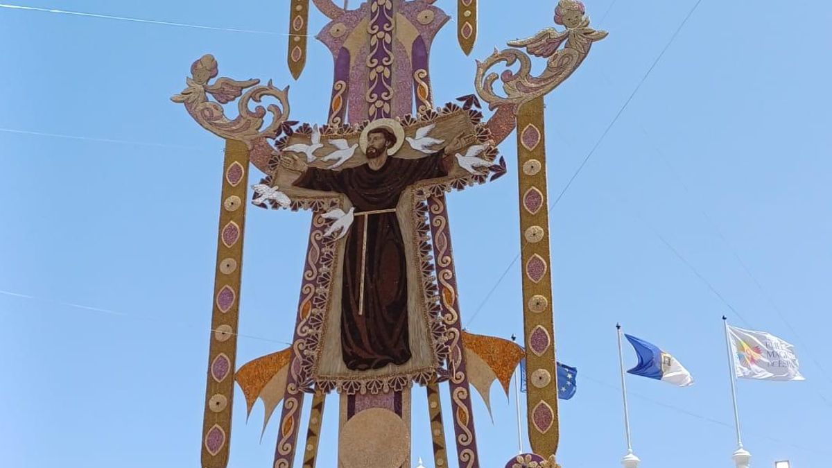 Villa de Mazo muestra su alma artesana en el Corpus