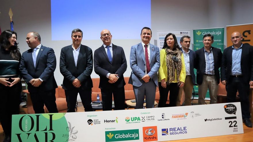 Foto de familia de la jornada