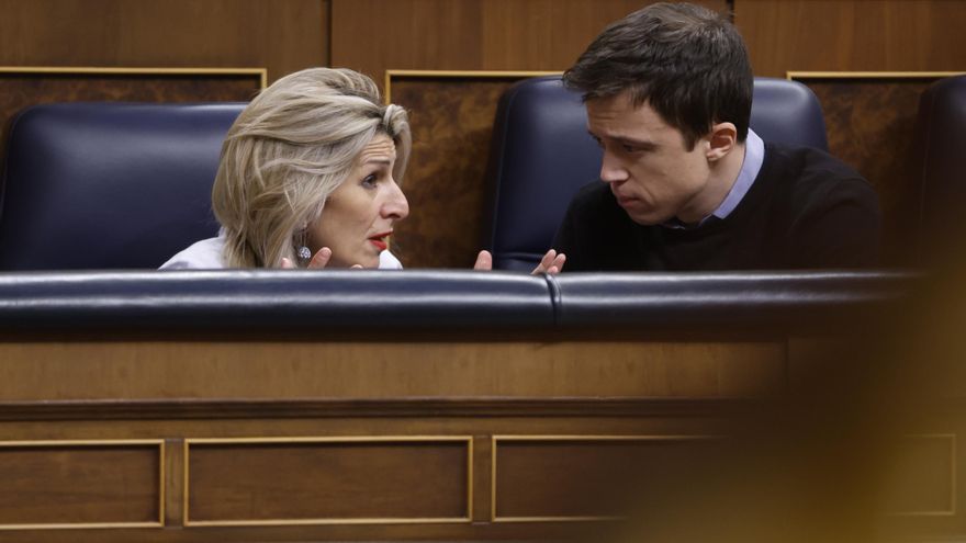 Imagen de archivo (5/12/2023) de la líder de Sumar y vicepresidenta segunda y ministra de Trabajo, Yolanda Díaz, junto al diputado de su formación, Íñigo Errejón. EFE/Mariscal