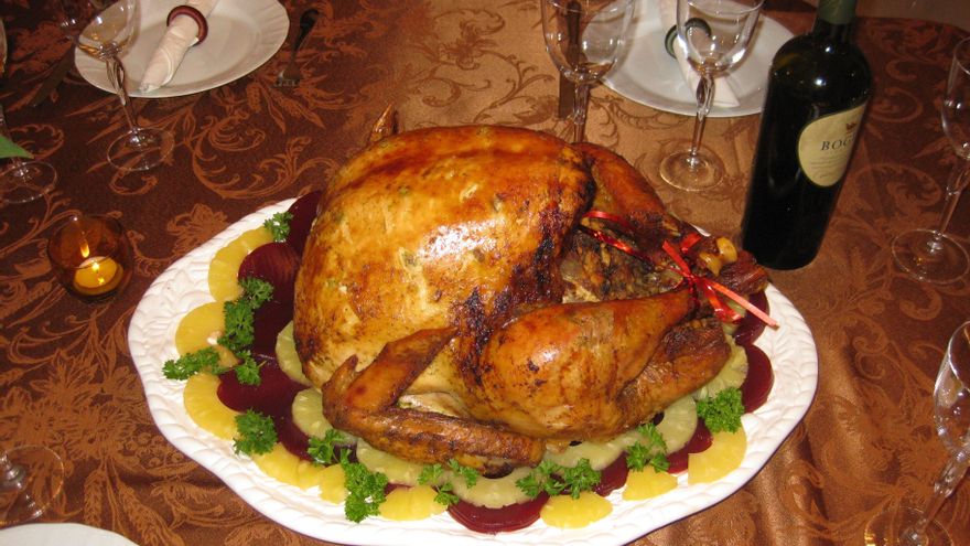 Pavo asado, tamales y tronco de Navidad, un menú con aire extranjero más allá del panetone