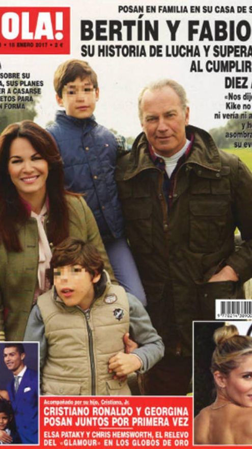 Bertín y Fabiola, junto a su familia en la portada de ¡Hola!