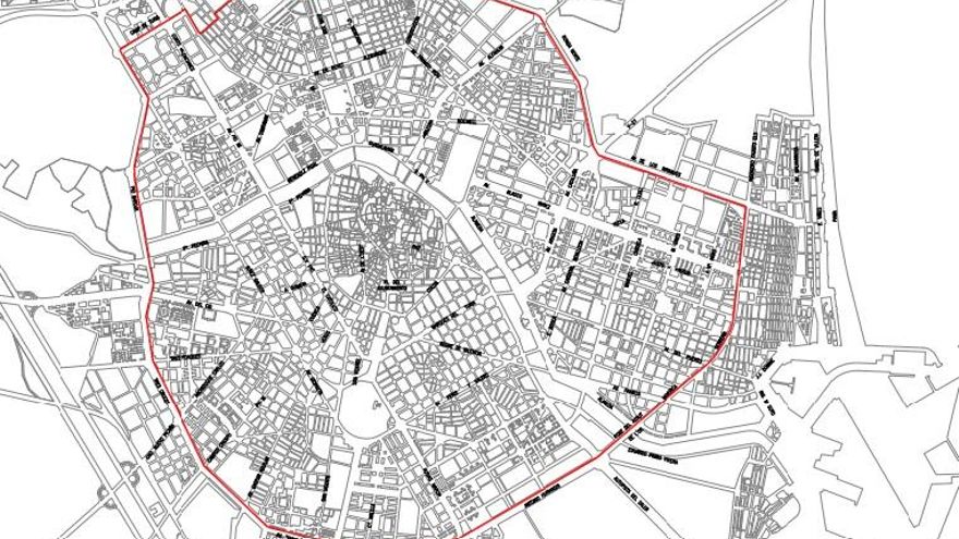 València anuncia una Zona de Bajas Emisiones de mínimos: multas de 200 euros a un 10% de turismos entre diciembre y 2028