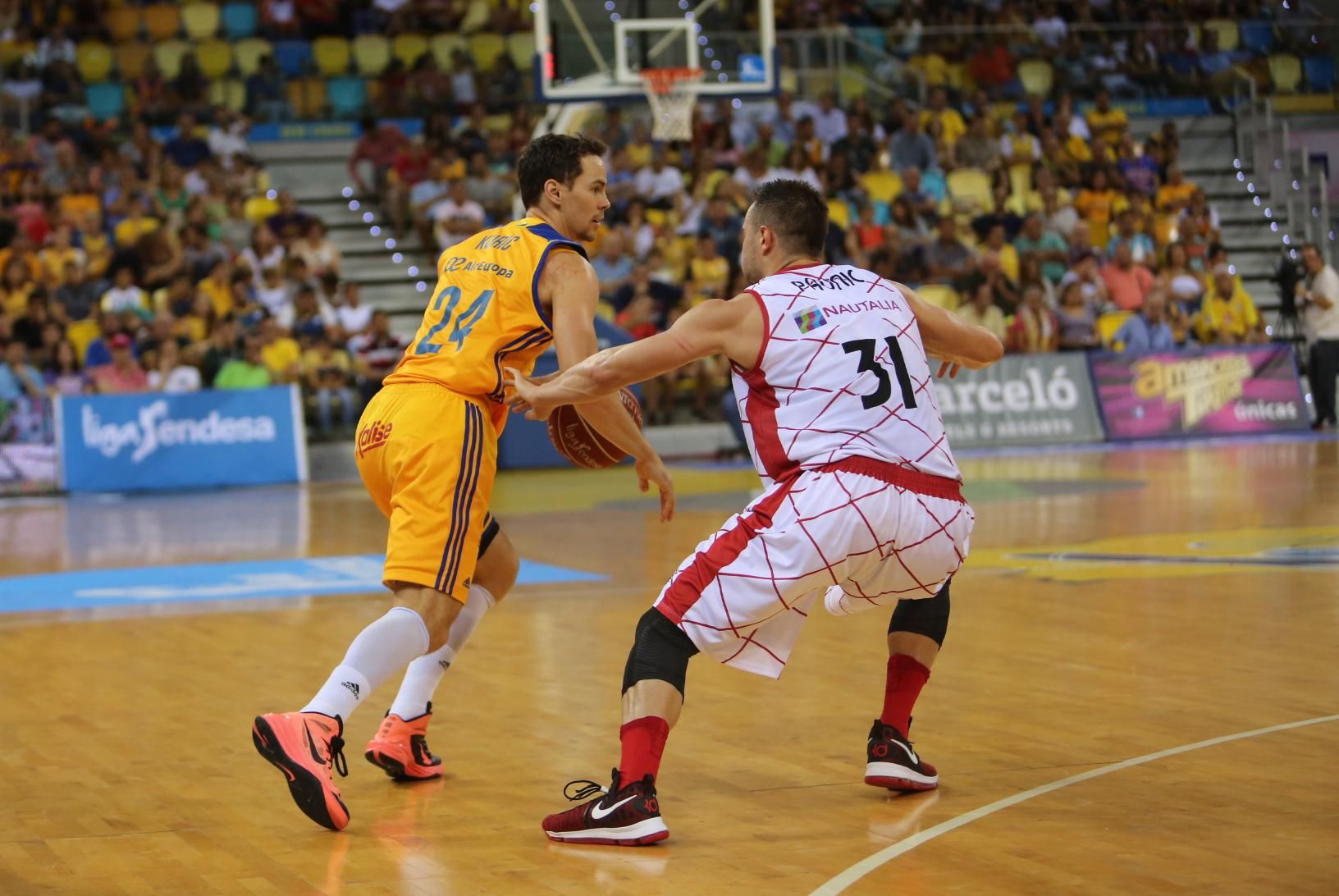 Imágenes del Herbalife Gran Canaria - Montakit Fuenlabrada. Alejandro Ramos.