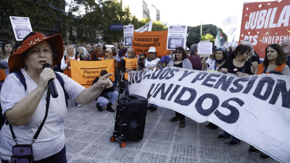 El Gobierno tiene 10 días para vetar los proyectos de aumento a las jubilaciones, moratoria previsional y emergencia en discapacidad