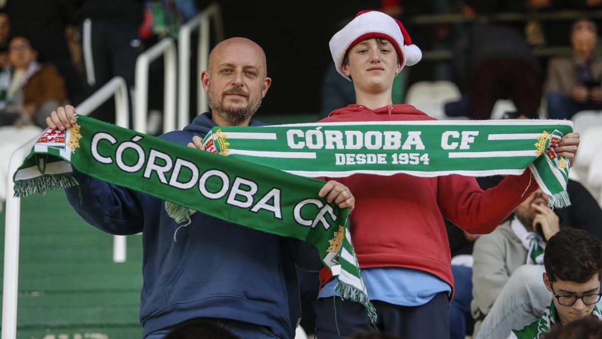 Grada Blanquiverde del Córdoba CF - SD Eibar
