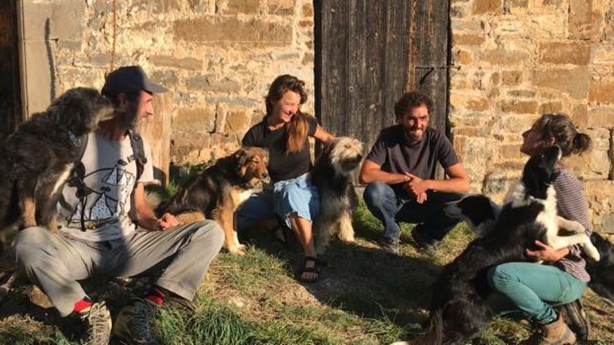 Los últimos de Morillo: cuatro pastores de una aldea al borde de la despoblación se convierten en emprendedores