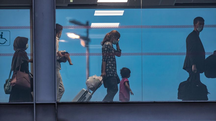 París suspenderá la evacuación de Kabul el jueves si EE.UU. se retira el 31