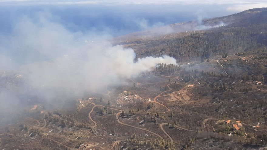 Vista aérea del incendio en Garafía