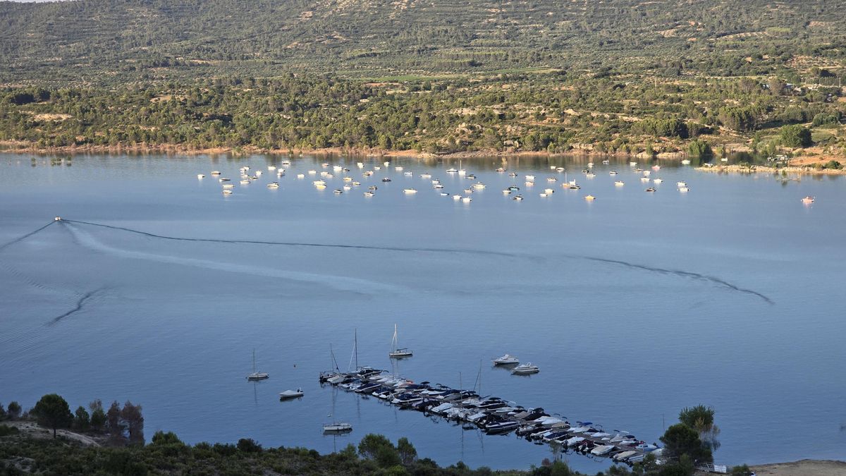 Los ribereños de la cabecera del Tajo se plantean ir al juzgado por el "intento" de trasvasar fuera del año hidrológico