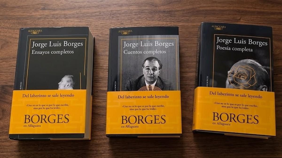 La obra completa de Borges en tres tomos