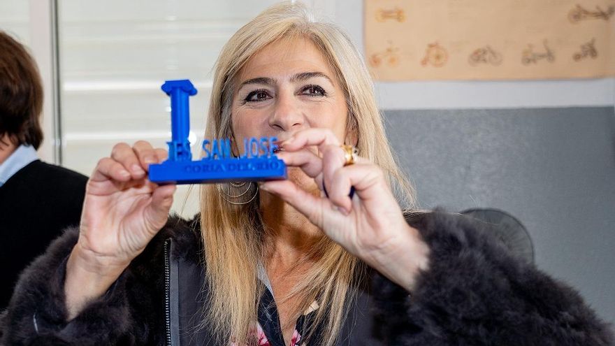 El Defensor Andaluz apremia a la Junta a cambiar los nombres de colegios contrarios a la memoria histórica