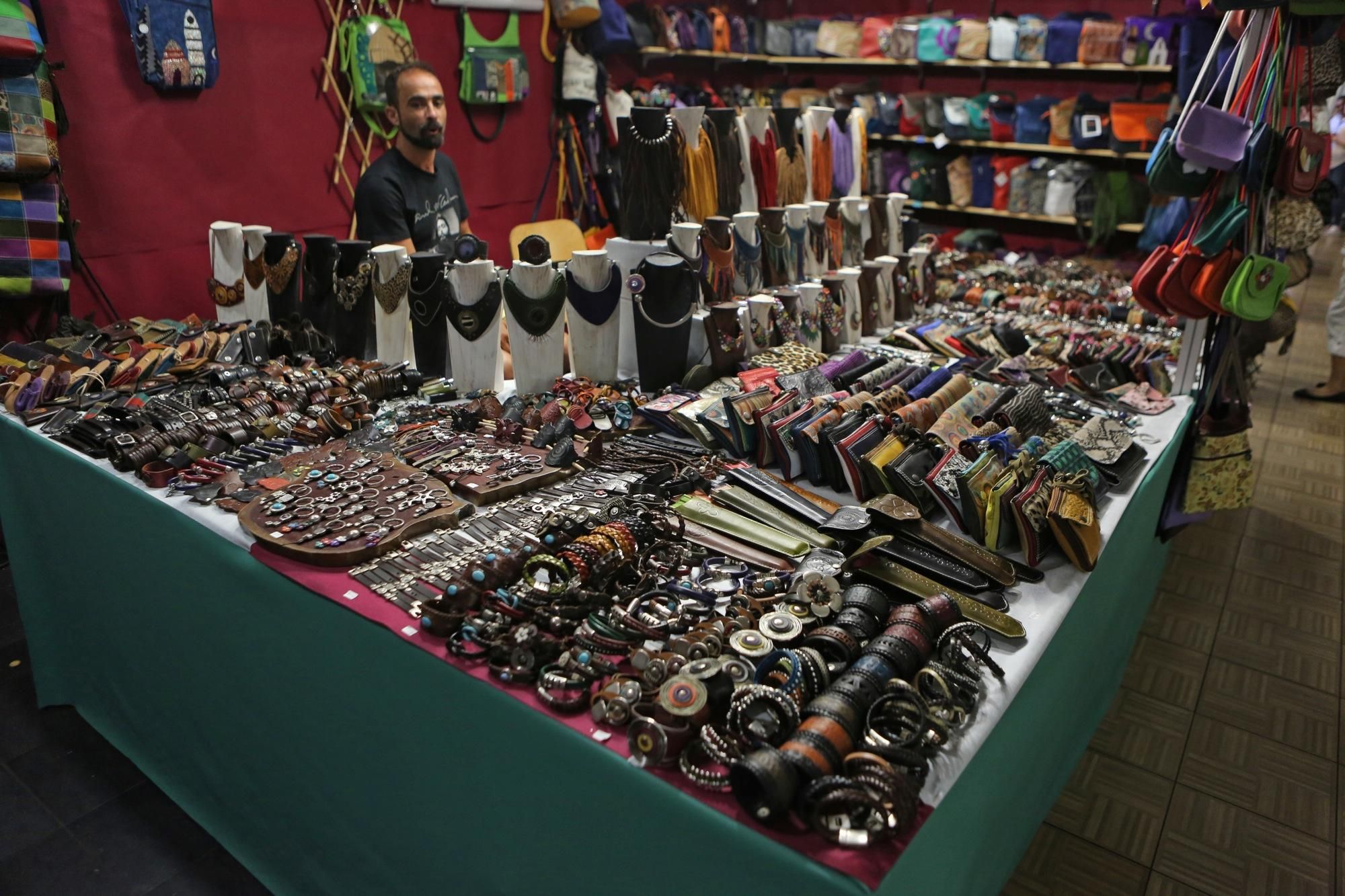 IX Feria de Artesanía de Maspalomas (ALEJANDRO RAMOS)