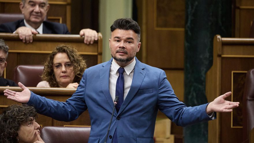 Archivo - El portavoz de ERC en el Congreso, Gabriel Rufián, interviene durante una sesión de control al Gobierno, en el Congreso de los Diputados, a 18 de junio de 2025, en Madrid (España).