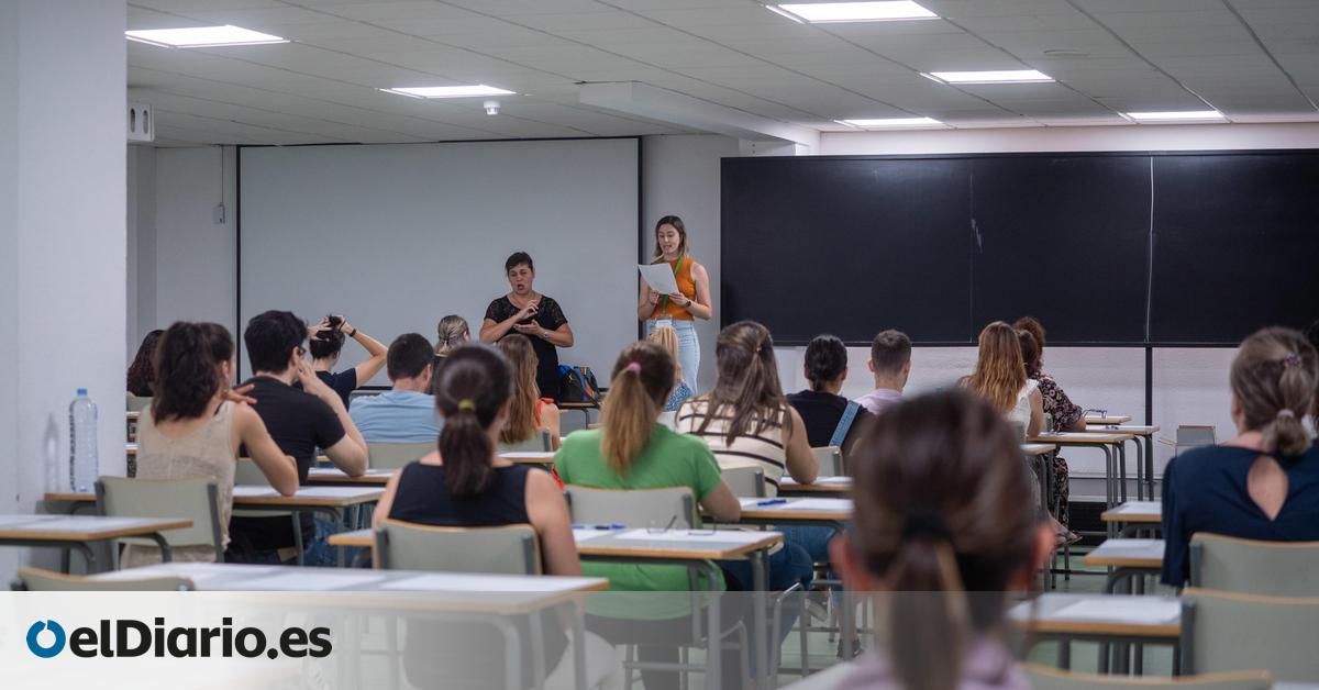 Más de 9.000 personas opositan este sábado al cuerpo auxiliar de la administración autonómica en Canarias