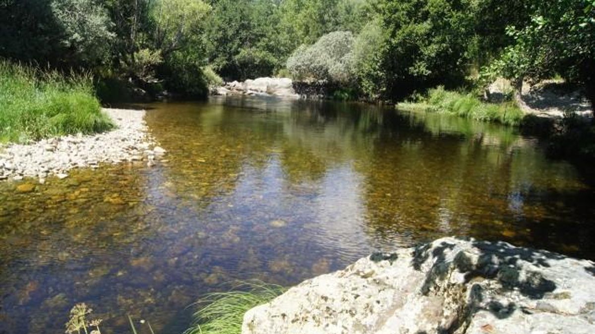 La Omañuela y Castro de la Lomba, los chapuzones (secretos) en la histórica comarca de Omaña.