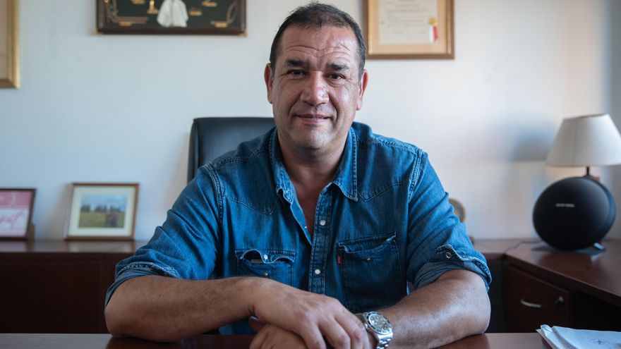 Senador uruguayo pide disculpas en diálogo radial a su par al que insultó en el Parlamento