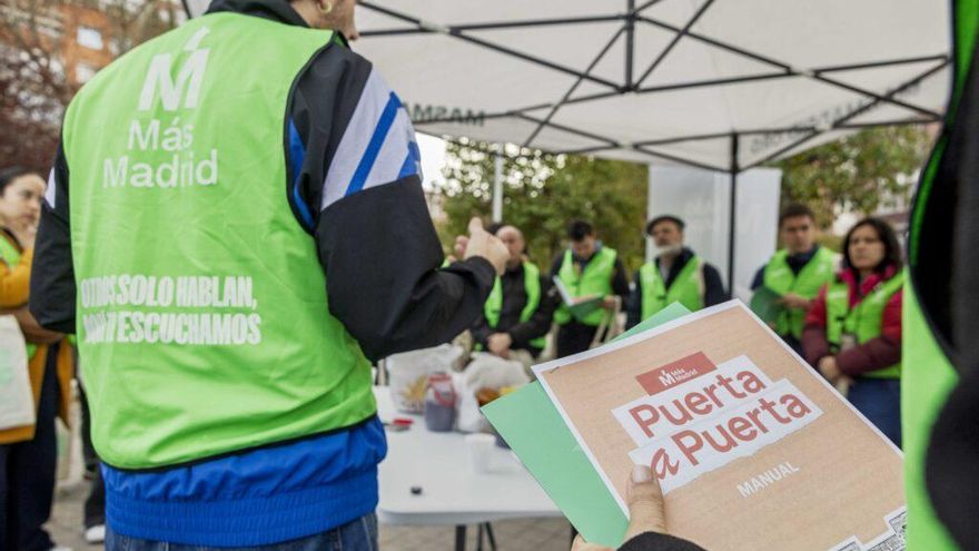 Llamar a 5.000 puertas en un solo día: el reto de Más Madrid para movilizar el voto y "echar a Ayuso y Almeida" en 2027