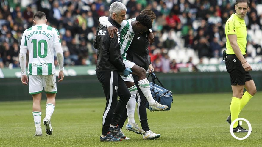 Adilson Mendes tendrá que pasar por quirófano por una lesión en su rodilla