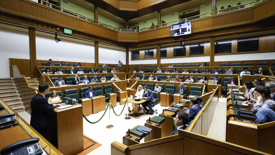PNV y PSE-EE inician la tramitación de la reforma de la ley vasca de suelo y vivienda a la espera de que avance en verano