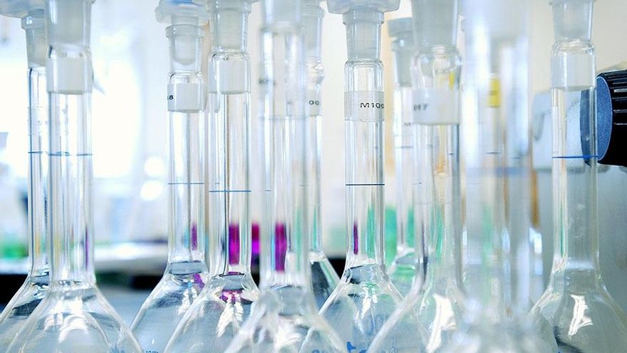 Probetas de laboratorio.