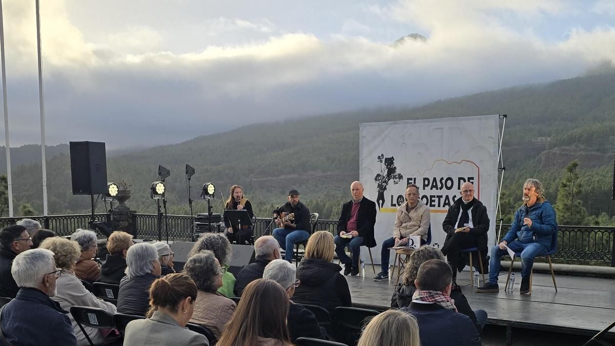 ‘Voces de raíz’ reúne a Elsa López y Chus Pato en la segunda edición de ‘El Paso de los poetas’