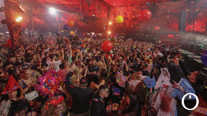 Miedo y techno en El Arenal: el circo electrónico de Elrow aterriza en Córdoba