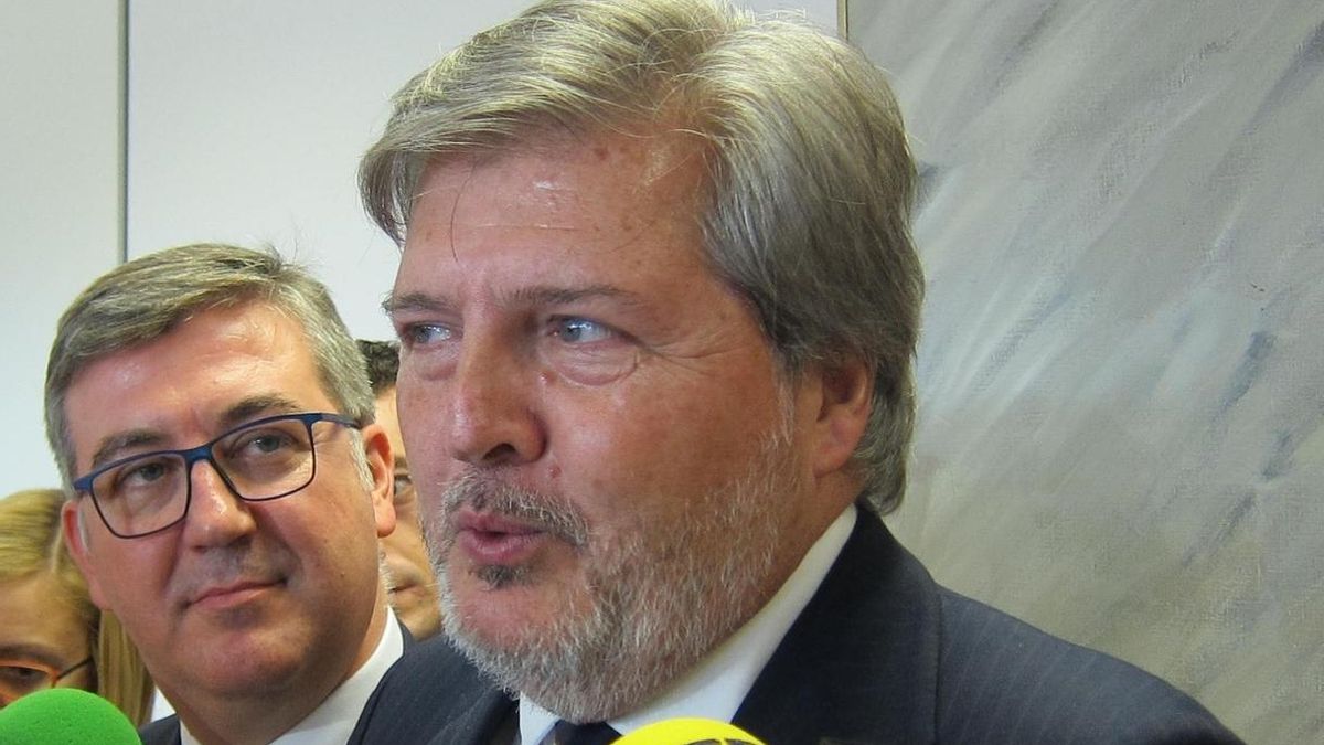 Méndez de Vigo reconoce que las CCAA "tienen margen de maniobra", pero pide a Aragón que respete la LOMCE
