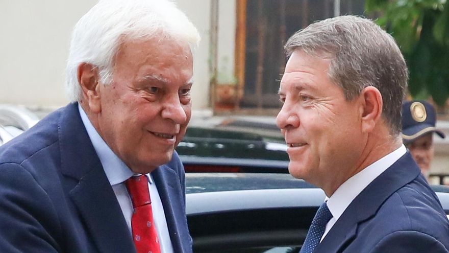 Felipe González y Page en junio de 2025