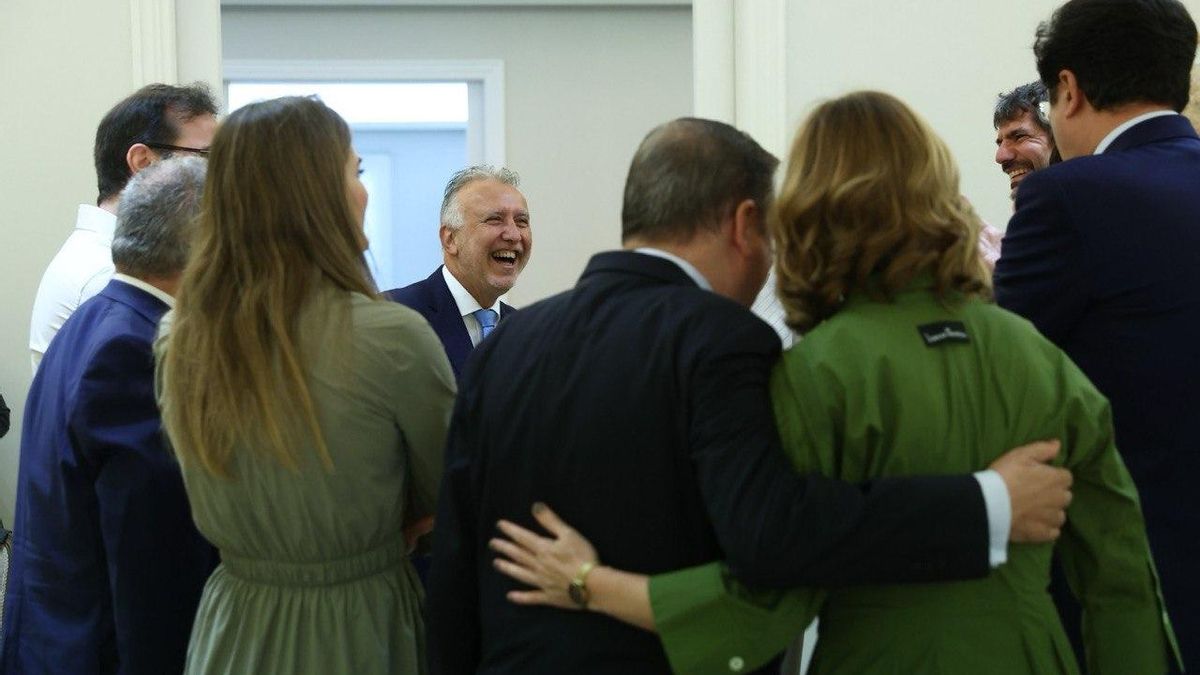 Torres, en su reencuentro con los ministros este martes.