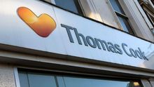 La agencia de viajes Thomas Cook quiebra y deja a 600.000 turistas a la espera de ser repatriados