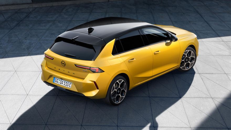 A comienzos de 2022 se comercializarán las versiones híbridas enchufables y las de combustión interna.