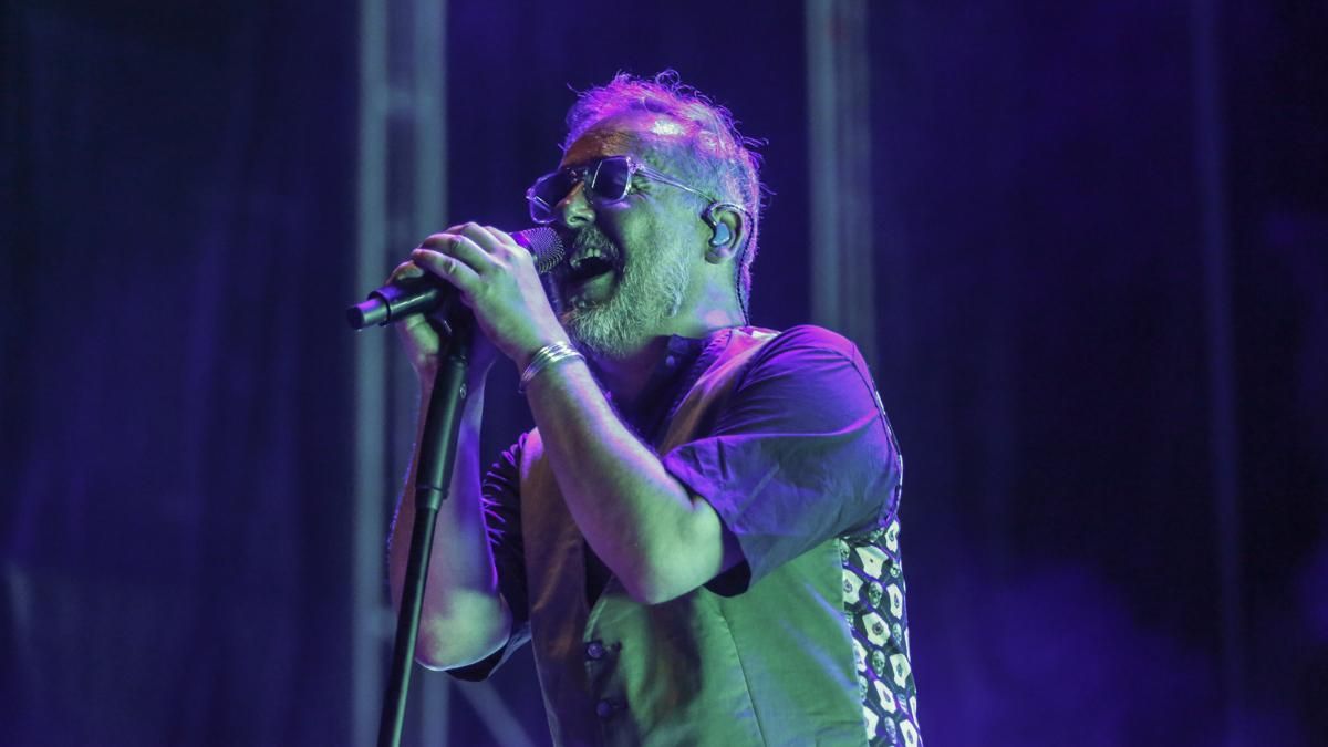 Concierto de Love of Lesbian en el Festival de la Guitarra