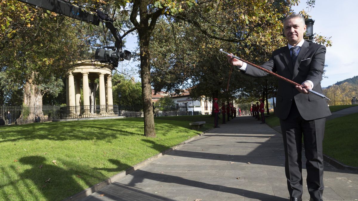 Urkullu, en el inicio de su segundo mandato en Gernika