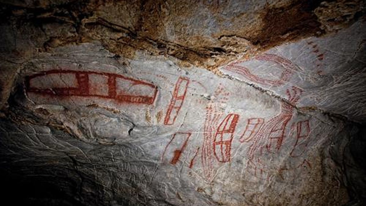Dibujos en la cueva de El Castillo