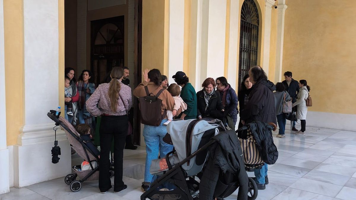 Cerrada por aviso meteorológico: 40 niños sin poder acceder a su guardería ubicada junto a los jardines del Alcázar