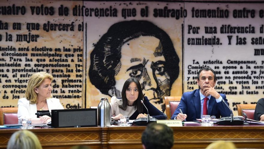 La directora general de la Guardia Civil, Mercedes González Fernández (c), comparece ante la Comisión de Interior, en el Senado, a 16 de junio de 2026