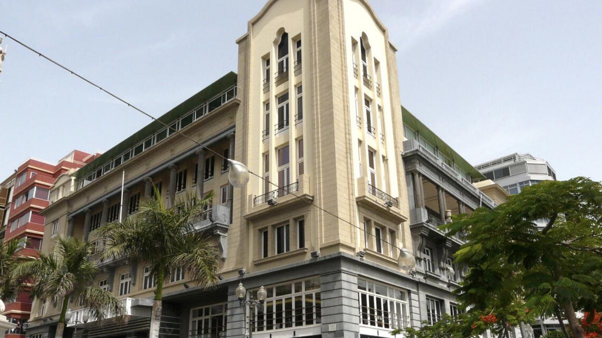 Urbanismo analizará el impacto acústico del Real Casino de Tenerife tras una denuncia vecinal