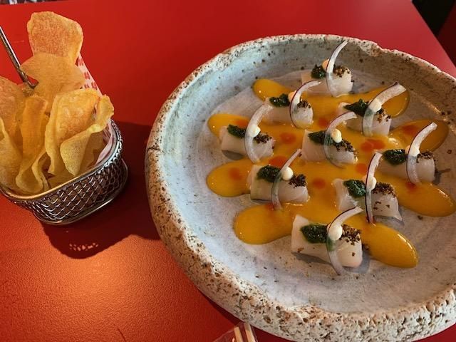 Sashimi de pez limón