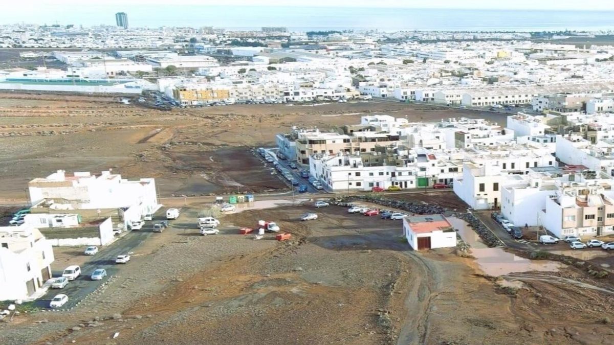 El alcalde de Arrecife reprocha a Canal Gestión los “continuos cortes” en el suministro de agua