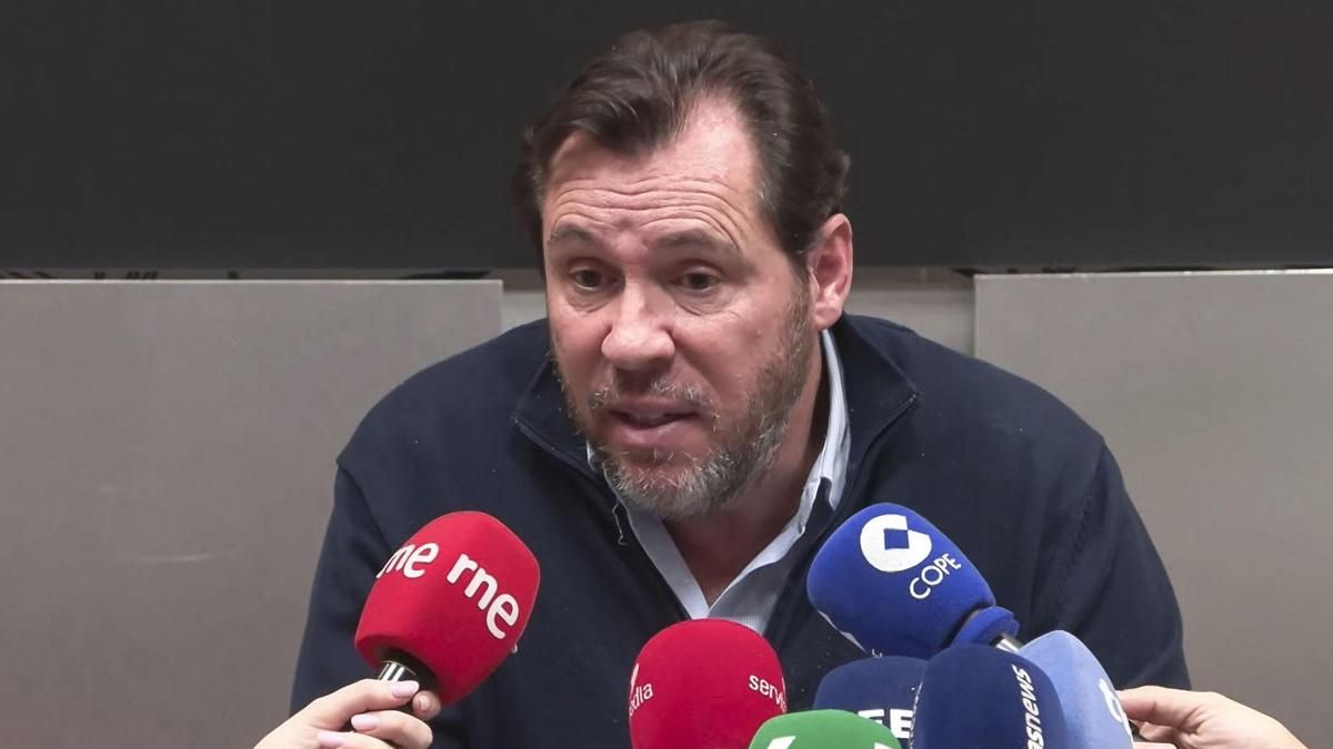 Óscar Puente durante una rueda de prensa