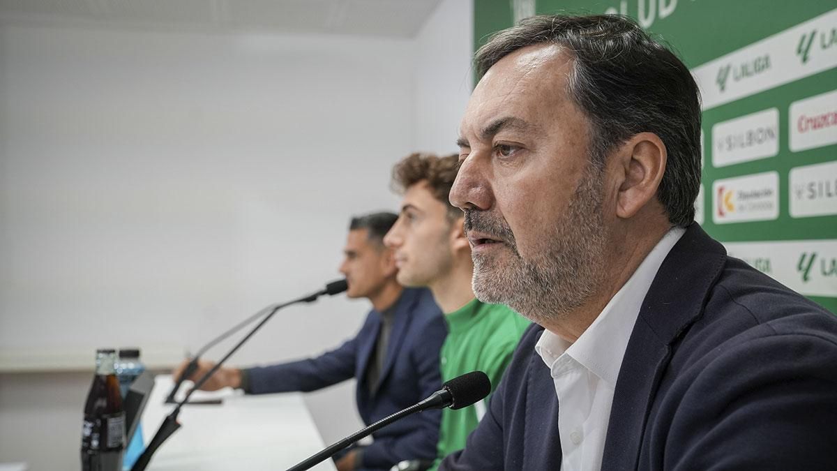Presentación de Goti como nuevo jugador del Córdoba CF