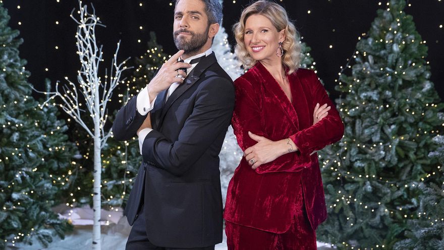 Roberto Leal y Anne Igartiburu antes de las Campanadas 2019