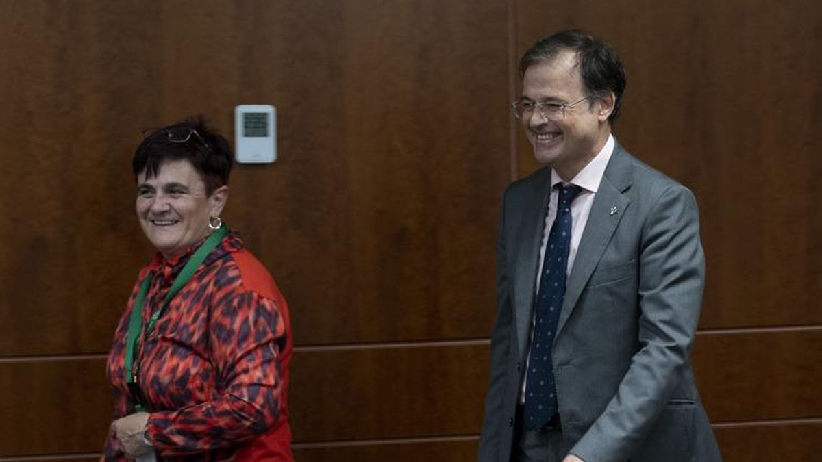 Salud asegura que iniciará la reducción de las privatizaciones en Euskadi con un 1% menos desde 2026