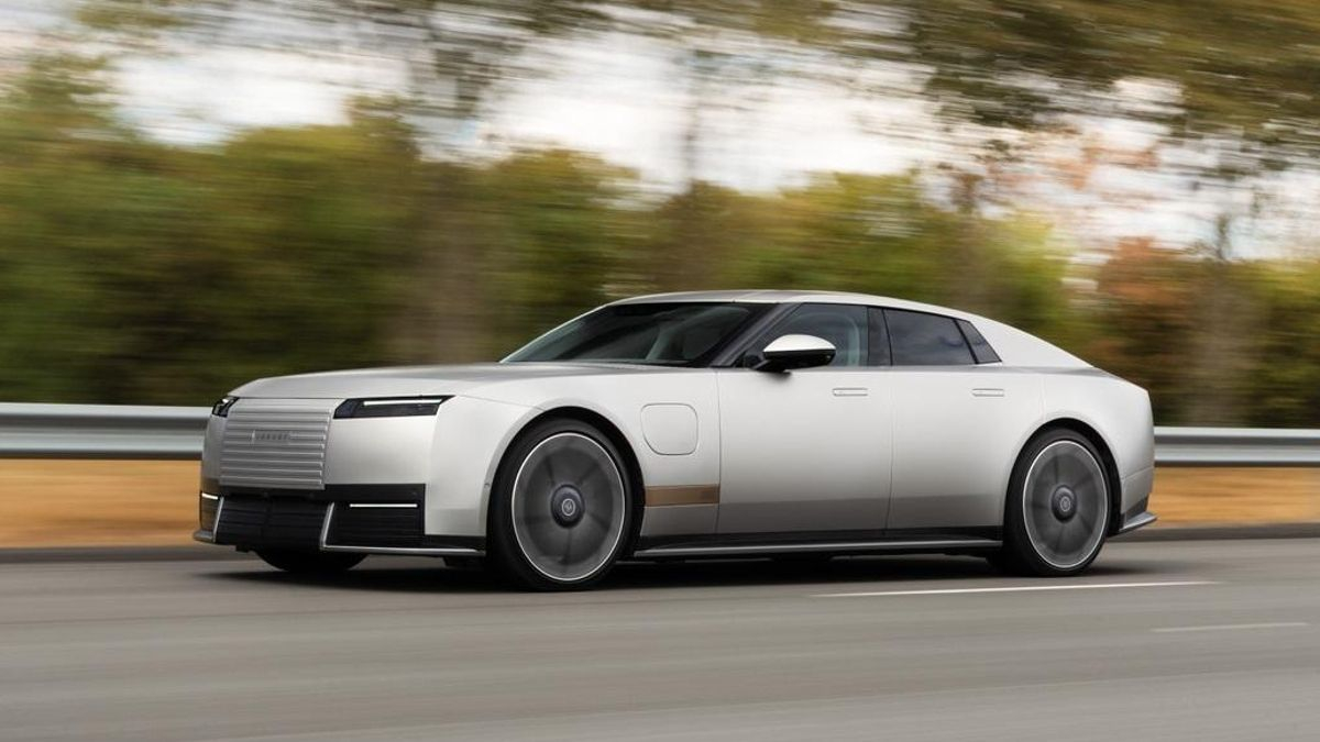 Jaguar sí apuesta por los eléctricos de lujo: lanza el Type 01 desde 153.000 euros