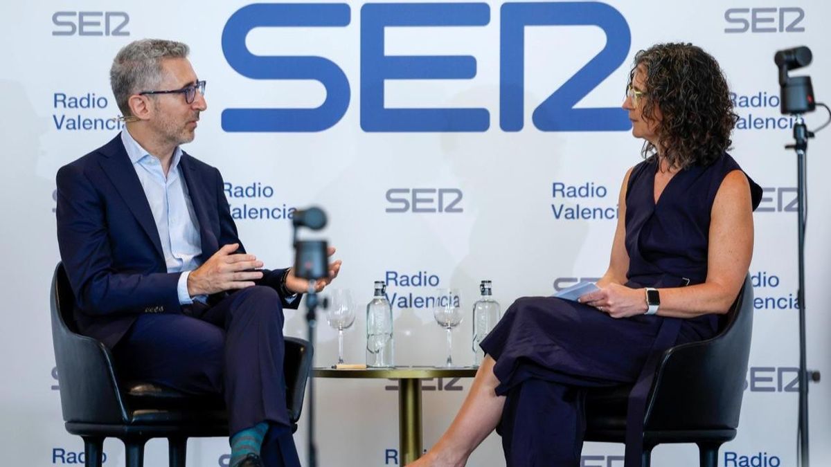 Arcadi España, en València: "Le pido a Pérez Llorca que negocie el nuevo modelo de financiación, que no busque excusas"
