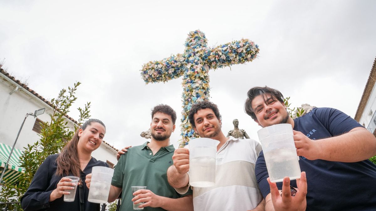 Comienzan las Cruces de Mayo 2026