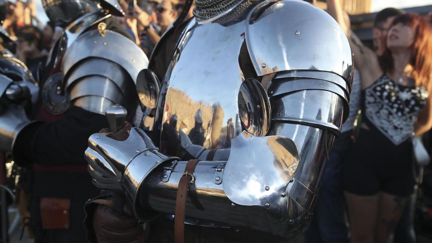 Armadura de plancas de un noble en los albores de la Edad Moderna.